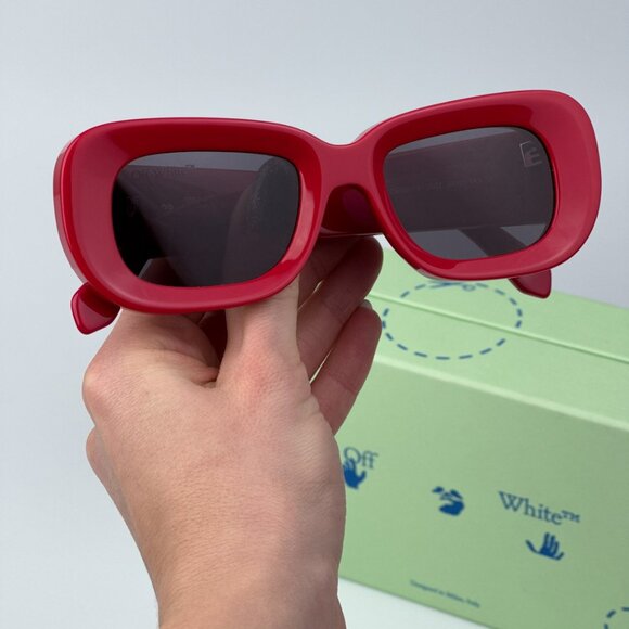 Off-White CARRARA 507 BRAND NEW Sunglasses Red Dark Grey Unisex Rectangular - Picture 2 of 11